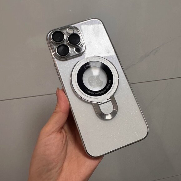 Cream iPhone16 Case - Picture 1 of 3